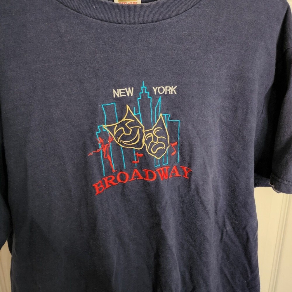 Vintage New York Broadway Embroidered Tshirt Heavy Cotton Size Large